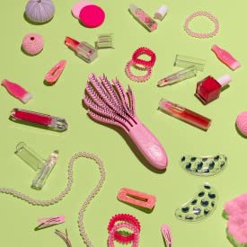 Wet Brush Go Green Curl Detangler Hair Brush - Pale Pink Ultra-Soft IntelliFlex Detangling Bristles Glide Through Tangles with Ease - Great For Curly Hair-No Split Ends & Pain-Free for Wet or Dry Hair